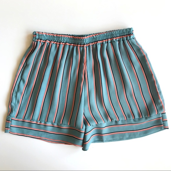 Timing Pants - 🆕 NWT Pull-On Lightweight Striped Shorts